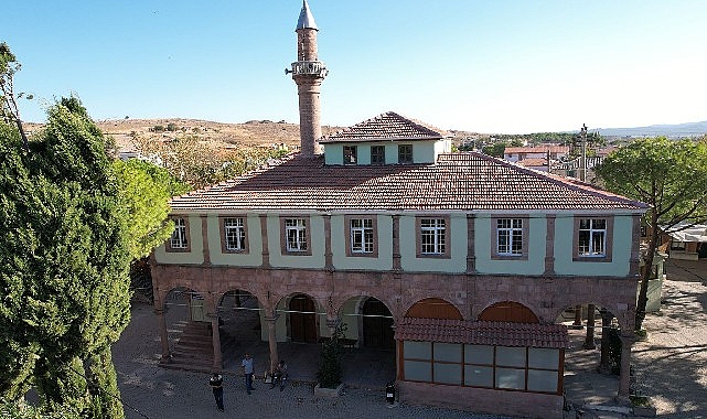Tarihi Küçükköy Camisi’ni Restorasyon Projesi Tamamlandı