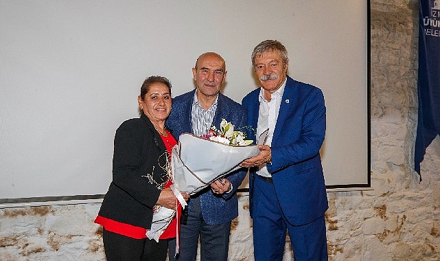 Başkan Soyer DİSK Emekli-Sen temsilcileriyle buluştu “Demokrasi mücadelesinden emekli olunmaz”