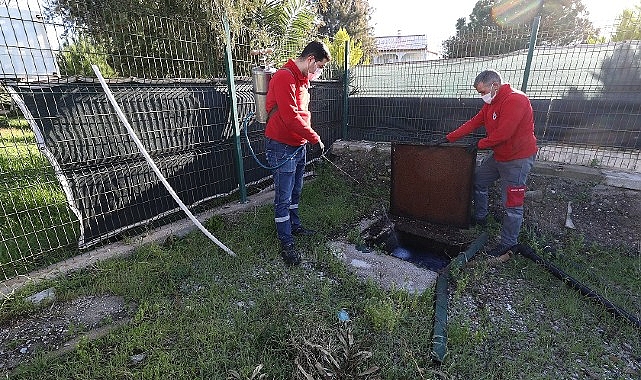 Menderes’te Larva Mücadelesi