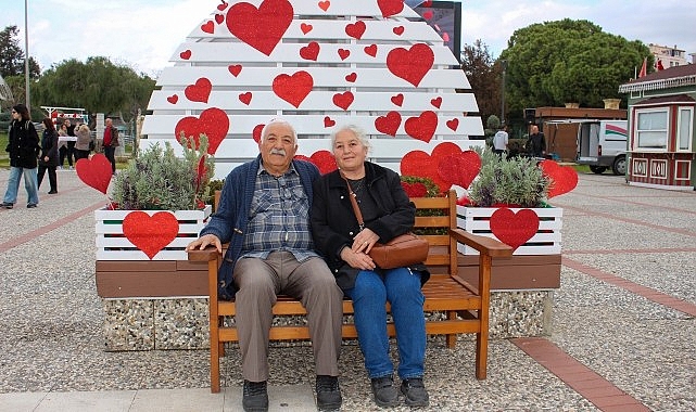 Sevgililer Günü Pazarı’na geri sayım başladı