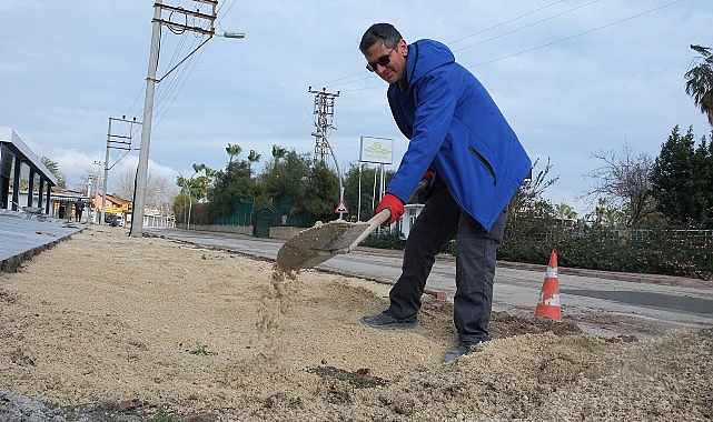 Tekirova Mahallesi’nde kaldırım çalışması