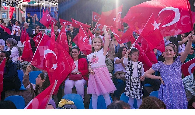 Özlem Duyulan 19 Mayıs Kutlamaları Keçiören’i Coşturdu