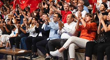 Balçovalılar Sevcan Orhan’la coştu