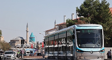 Başkan Altay: ‘Türkiye’nin En Ucuz Öğrenci Ulaşımı Konya’da’