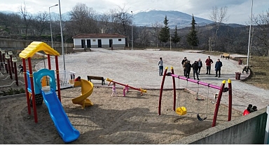 Sarıpınar Mahallesine Yeni Meydan