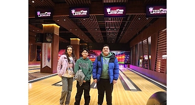 Bowling Turnuvasında Yarıyıl Tatilinin Tadını Çıkardılar