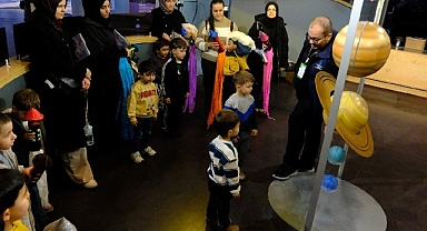 Lokomotif Çocuk Köyü’nün minikleri bilimin izinde