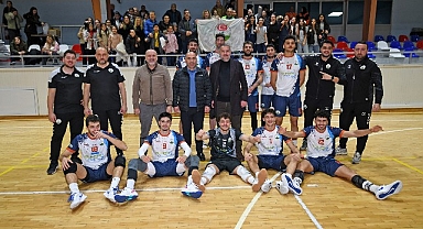Osmangazi Belediyespor Play-Off Yolunda Kayıpsız Devam Ediyor