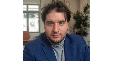 Yapay Zekâ Göç Yönetiminde Etkili Ama Riskli: “Denetimsiz Algoritmalar Hak İhlallerine Yol Açabilir”