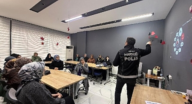 Anne Şehir’de ‘En İyi Narkotik Polisi Anne’ eğitimi