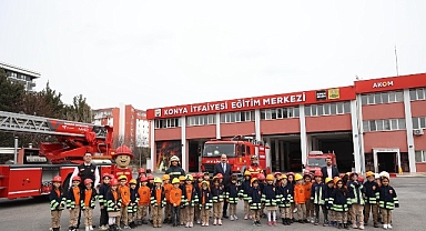 Başkan Altay: “Konya’da 1. Sınıfa Giden 45 Bin Çocuğumuza İtfaiye Eğitimi Veriyoruz”