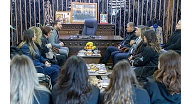 Başkan Tugay’dan medeniyetler şehri Hatay için dayanışma çağrısı