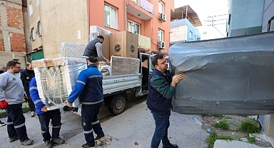 Buca Belediyesi’nden selden etkilenen ailelere eşya desteği