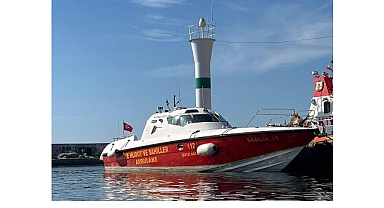 Ege’de Yaralanan Gemiadamına Türk Sağlık Ekiplerinden Denizden Tahliye Operasyonu