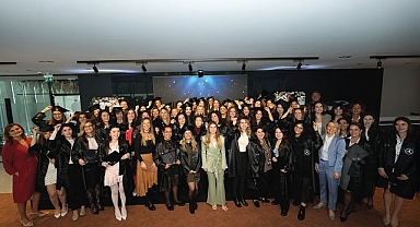 “Mercedes-Benz She’s Mentoring Programı, 3. Yılında Geleceğin Kadın Liderlerini Desteklemeye Devam Ediyor