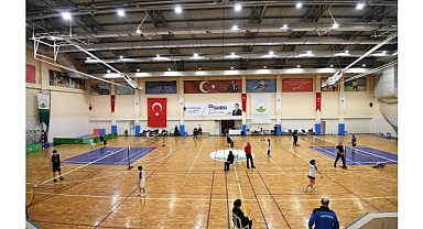 Osmangazi’de Badminton Heyecanı Zirveye Taştı