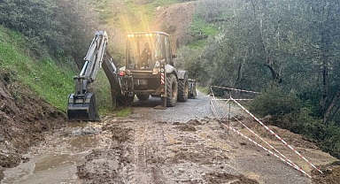 Başkan Çerçioğlu’nun Öncülüğünde Aydın’ın Tüm İlçelerinde Yol Yapım ve Yenileme Çalışmaları Sürüyor