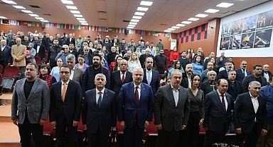 Menemen’de halk aşıkları geçidi!