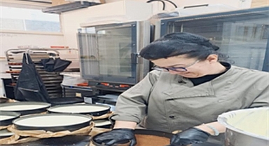 Meslek Fabrikası ile altın bileziği taktı, Hollanda’da pastacı oldu