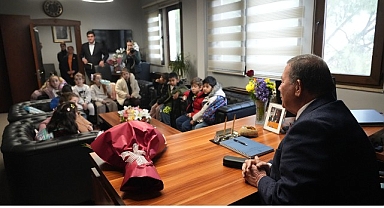 Minik Öğrenciler Sordu, Başkan Topuz Yanıtladı