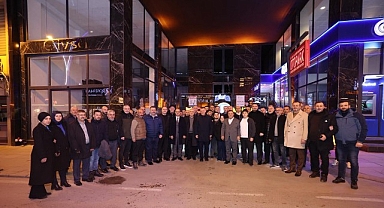 İzmitli esnaflar, Başkan Büyükakın’ı iftarda ağırladı