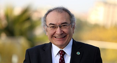Prof. Dr. Nevzat Tarhan: “Sıradan şeylerden mutlu olmak, basit ama anlamlı bir yaşam tarzı sürmek, uzun ömrün sırrıdır!”