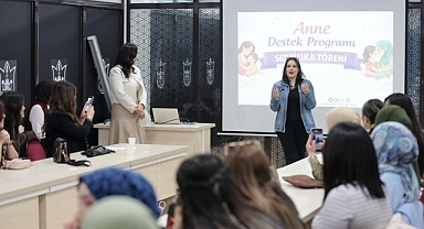 Anne Destek Programı mezunları sertifikalarını Başkan Mutlu’dan aldı