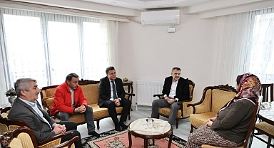 İbrahim Akın’dan şehit pilotun ailesine vefa ziyareti